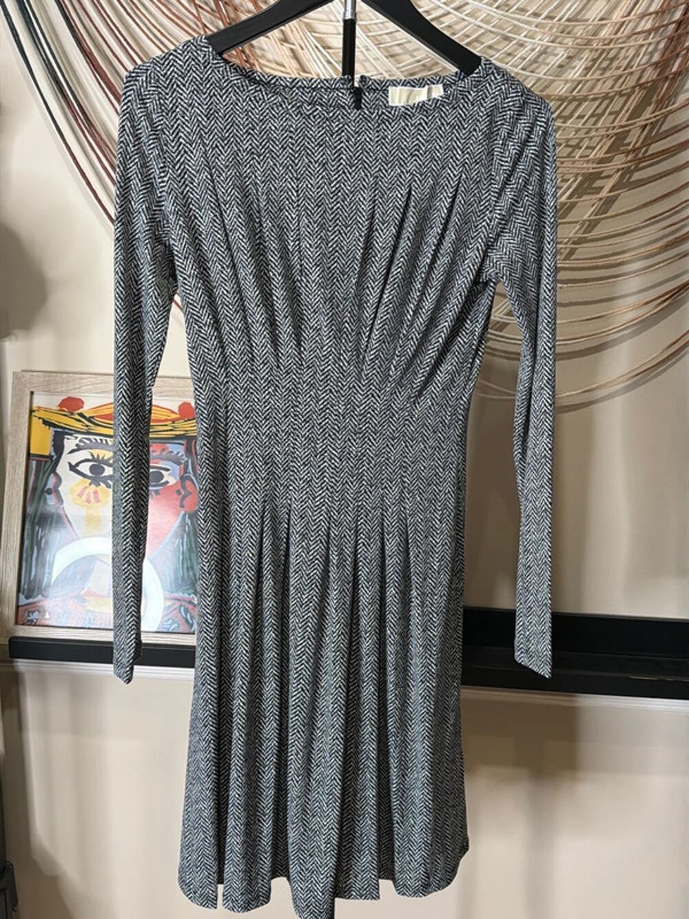 Michael Kors pleated black-and-white dress EUC S 2856